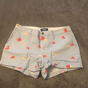 Old Navy Everyday Short